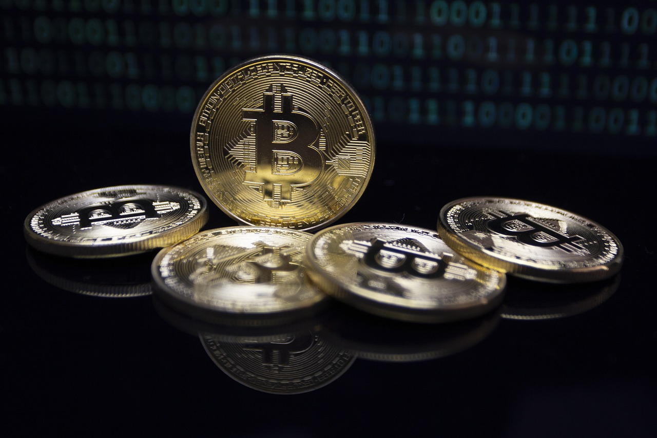 Meme币RFC逆势市值破一亿美元！KOL分享交易该币种的心路历程